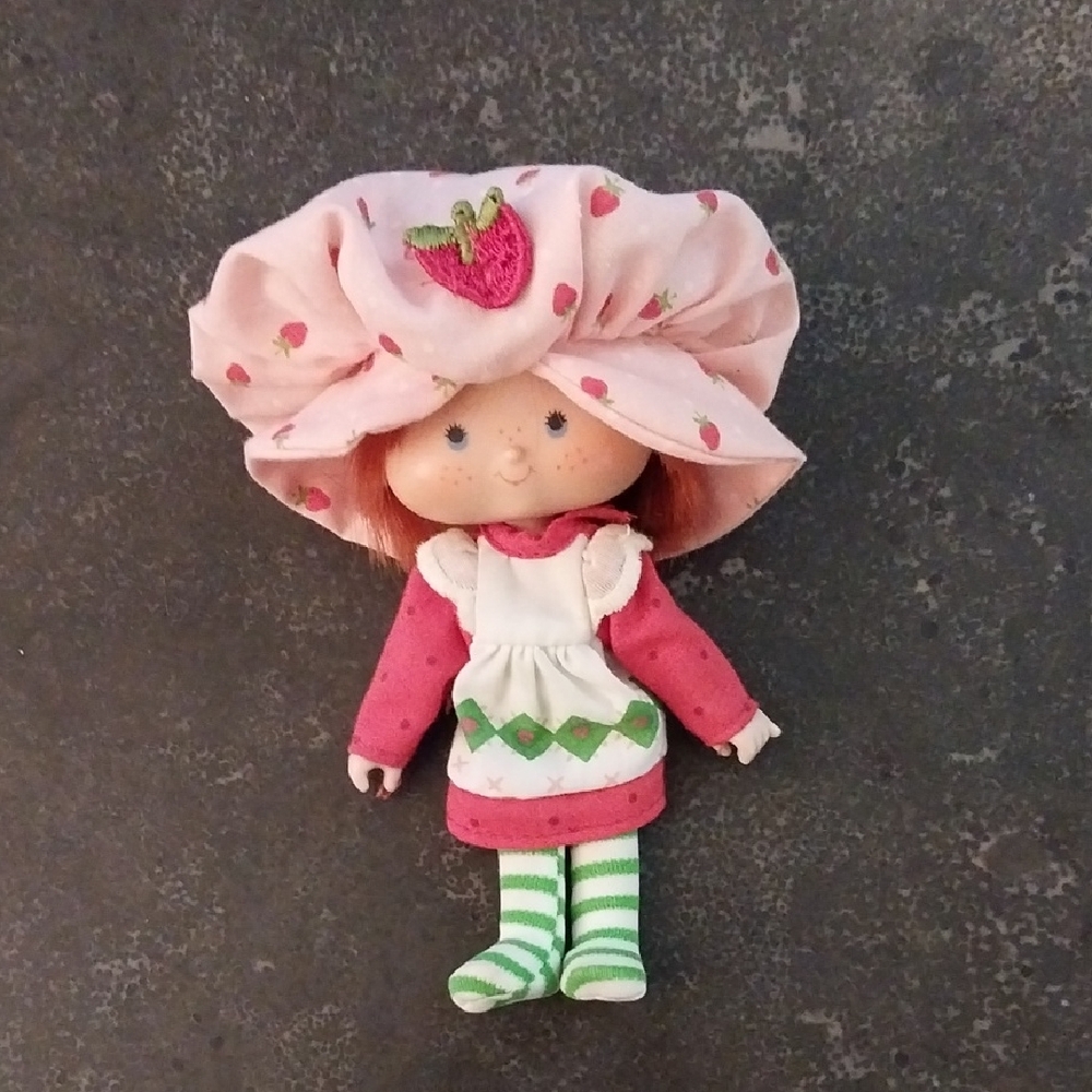 Vintage -Kenner American Greetings Corp 1979 Strawberry Shortcake Doll